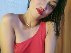 TinaJennah - female with black hair and  small tits webcam at LiveJasmin