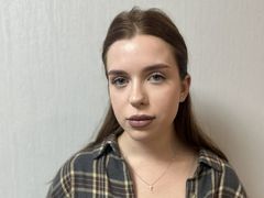 TiniBoyd from LiveJasmin