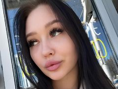 TishaCouret from LiveJasmin