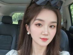 tingyan - female with black hair and  big tits webcam at LiveJasmin