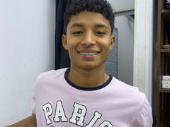 TonyVery from LiveJasmin