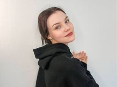 ToraMendiaz from LiveJasmin