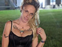ToraVic from LiveJasmin