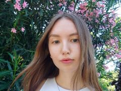 TranKaemmerer - blond female webcam at LiveJasmin