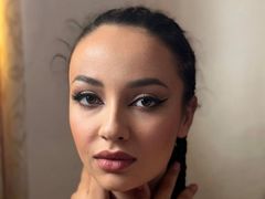 TrixiyeReal from LiveJasmin