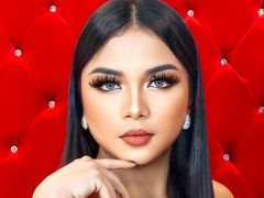 TyraEvangelista - shemale with black hair webcam at LiveJasmin