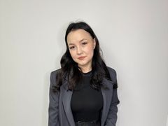 UshaWille from LiveJasmin