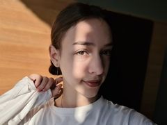 ValdaBecher from LiveJasmin