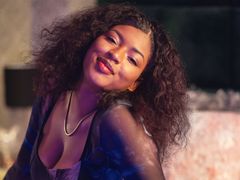 ValeriGallardo - female with black hair and  big tits webcam at LiveJasmin