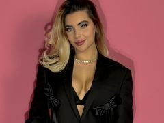 ValerieGracy - blond female with  big tits webcam at LiveJasmin