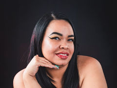 ChalotteMartinez - female with black hair and  big tits webcam at LiveJasmin