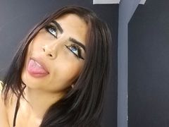 BeckyJanne - female with brown hair and  big tits webcam at LiveJasmin