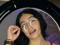 VallolettRusso - female with black hair and  big tits webcam at LiveJasmin