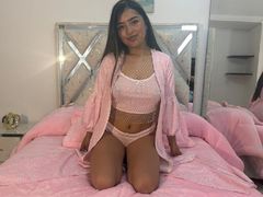 ValtainDuarte - female with brown hair webcam at LiveJasmin