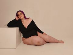 AdabelaUrDreamm - female with red hair and  big tits webcam at ImLive