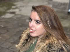 ChampGabi - female with brown hair webcam at LiveJasmin