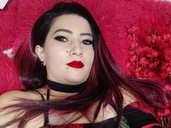 LunaSchneid - female with black hair and  big tits webcam at LiveJasmin