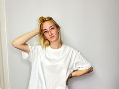 VedaLakes from LiveJasmin