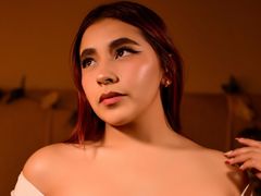 VenusDelight - blond female with  big tits webcam at xLoveCam
