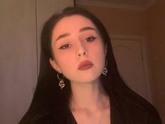 VerlaMosqueda - female with black hair and  small tits webcam at LiveJasmin