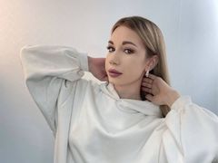 VerniceTheo from LiveJasmin