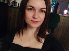 AnnaOhRise from xLoveCam