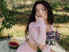 VickyLike - female with brown hair and  small tits webcam at LiveJasmin