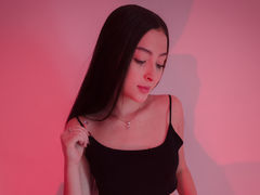 VictoriaBeckhan from LiveJasmin