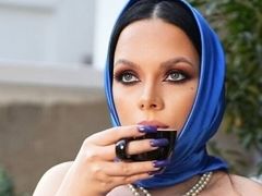 VictoriaMinna - female with brown hair and  big tits webcam at LiveJasmin