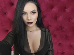 VictoriaMinna - female with brown hair and  big tits webcam at LiveJasmin