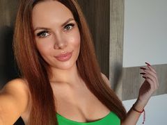 VictoriaMinna - female with brown hair and  big tits webcam at LiveJasmin