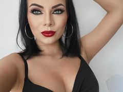 VictoriaMinna - female with brown hair and  big tits webcam at LiveJasmin