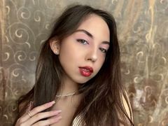 VictoriaWilder - female with brown hair and  small tits webcam at LiveJasmin