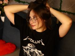 VikaCheers from LiveJasmin