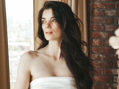 KristiAmore - female with brown hair and  big tits webcam at ImLive