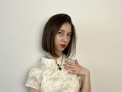 VikkiAppling from LiveJasmin