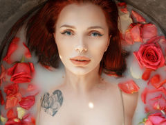 AlisaBruk - female with red hair and  big tits webcam at LiveJasmin