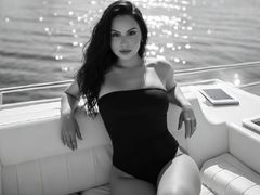 VictoriaLeiton - female with brown hair webcam at LiveJasmin