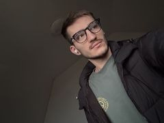 VincentArthur - male webcam at LiveJasmin