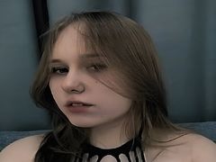 VinelleErle - blond female webcam at LiveJasmin