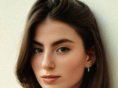 VioletLesuer from LiveJasmin