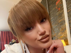 ViperSins - female with brown hair and  big tits webcam at LiveJasmin