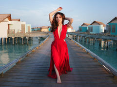 VivianBasset - female with black hair webcam at LiveJasmin