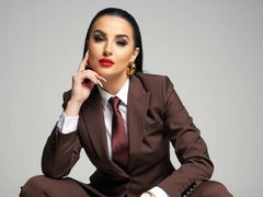 VivianReeve - female with black hair and  small tits webcam at LiveJasmin
