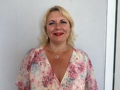 VivienneFrost - blond female with  big tits webcam at LiveJasmin