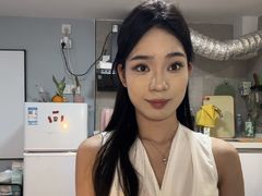 WeiXinh from LiveJasmin