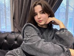 WendyFinch - female with brown hair webcam at LiveJasmin