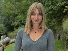 WhiteDessert - blond female with  big tits webcam at LiveJasmin