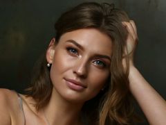 WhiteDessert - blond female with  big tits webcam at LiveJasmin