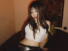 WhiteKitsu from LiveJasmin